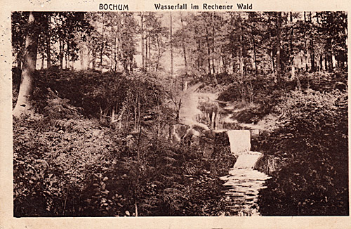 Rechener Park mit Wasserfall